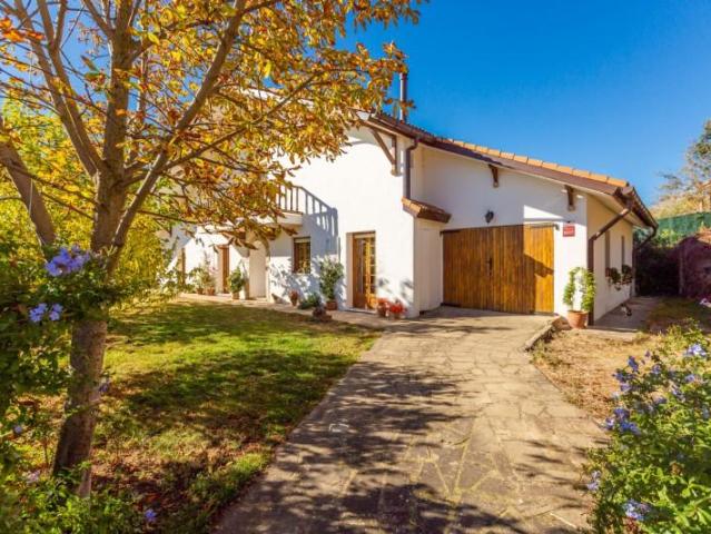 Casa en venta en Estellerria, Navarra