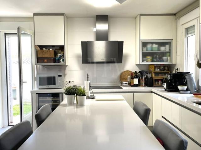 Villa en venta en Madrid, Pinar del Rey