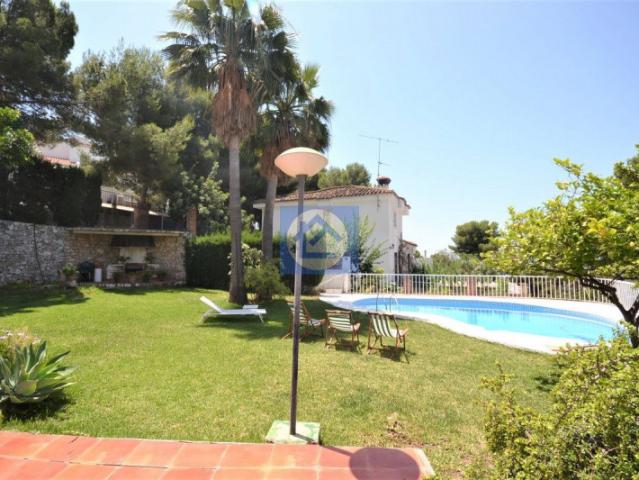 Casa en venta en Este, Málaga-Costa del Sol