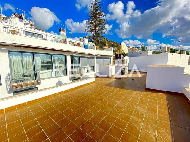 Casa en venta en Este, Málaga-Costa del Sol
