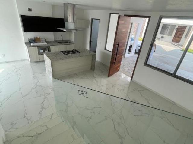 CASA EN VENTA, MANZANILLO, PUNTA CORAL