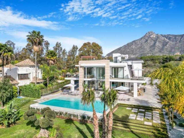 Casa en venta en El Vicario, Costa del Sol Occidental
