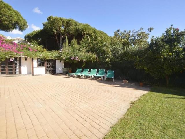 Casa en venta en Artola, Costa del Sol Occidental