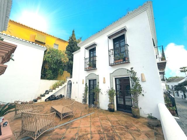 Chalet en venta en Divina Pastora, Costa del Sol Occidental