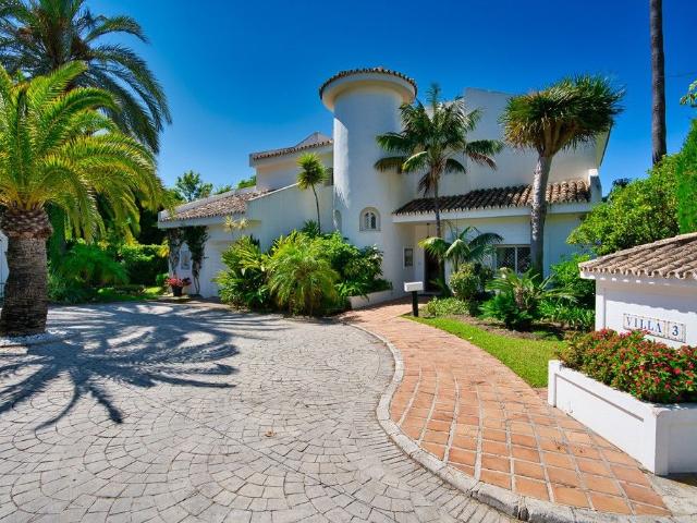 Casa en venta en Divina Pastora, Costa del Sol Occidental