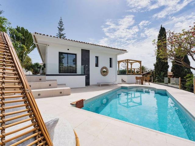 Casa en venta en Divina Pastora, Costa del Sol Occidental