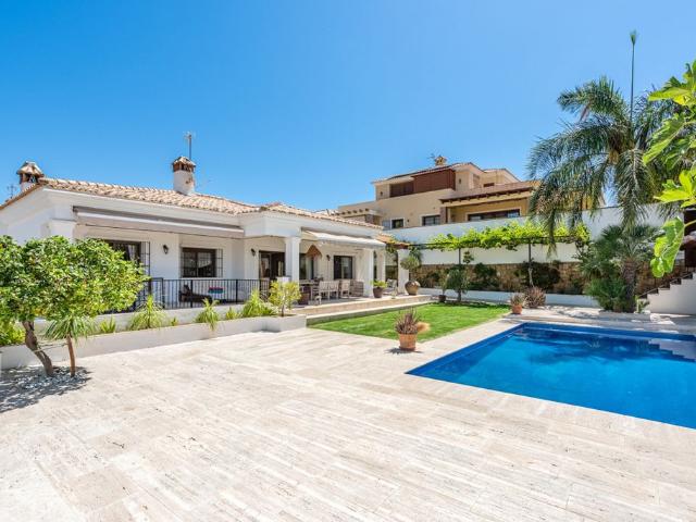 Casa en venta en Divina Pastora, Costa del Sol Occidental