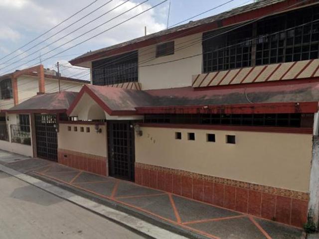 CASA EN VENTA MARIANO ARISTA