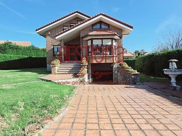 Casa en venta en Marina De Cudeyo, Cantabria