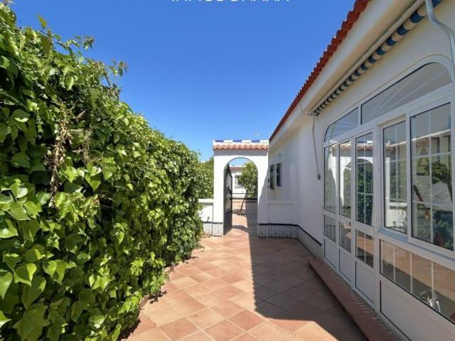 Casa en venta en 1ª Fase, El Condado