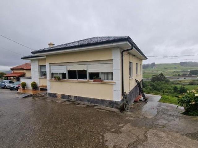 Casa en venta en Cudón, Miengo
