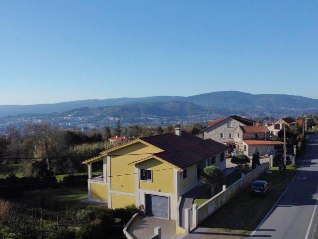Chalet en venta en Mourente, Pontevedra