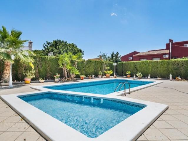 Casa en venta en Urbanització L'Almaixada, l'Alacantí