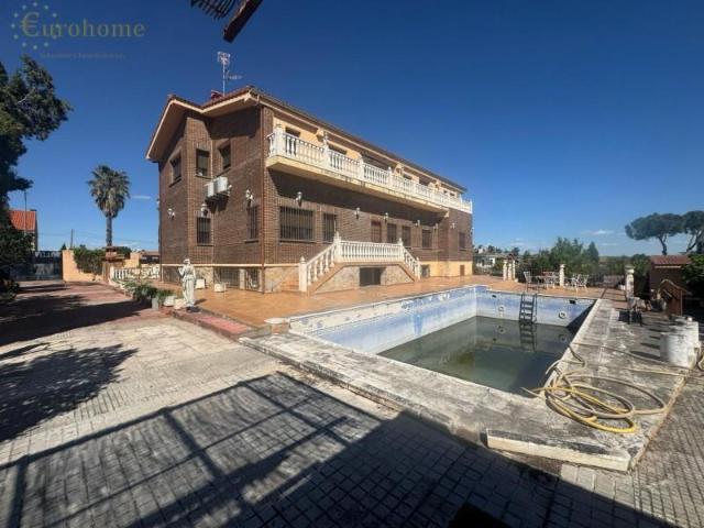 Casa en venta en Covadonga, Navalcarnero