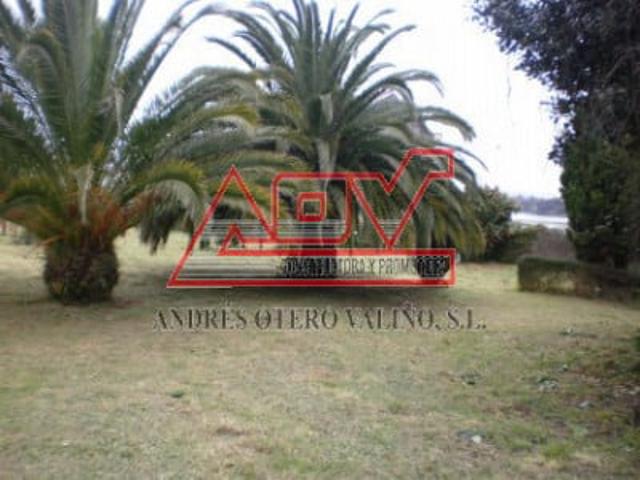 Casa en venta en Neda, Ferrol
