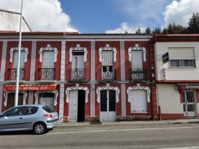 Casa en venta en Neda, Ferrol