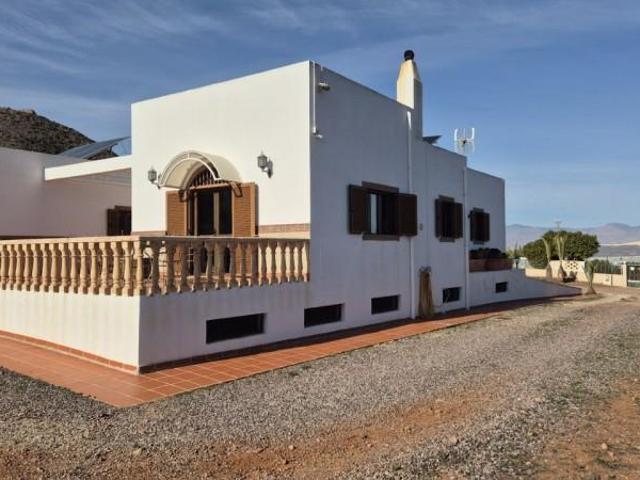 Casa en venta en Níjar, Andalucía