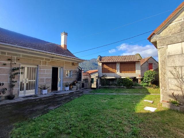 Casa en venta en Covelo