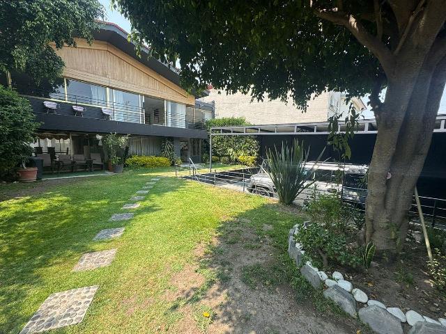 Casa en renta en Colonia San Miguel Tecamachalco, Naucalpan de Juárez