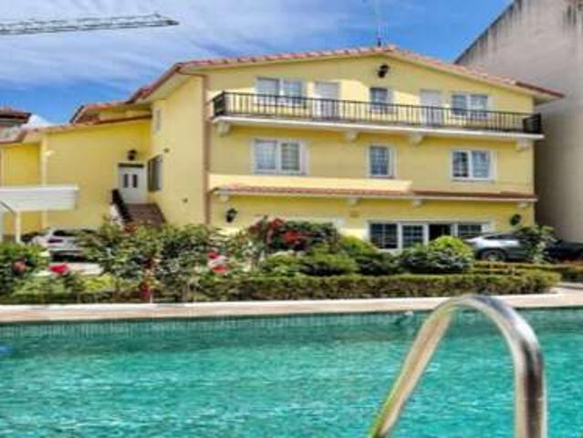 Casa en venta en Oleiros, A Coruña