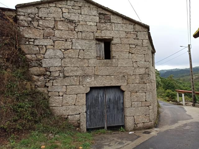Casa en venta en Escuadra, A Lama