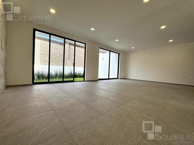 Casa en Venta Parque Nayarit Lomas de Angelópolis Cascatta 2