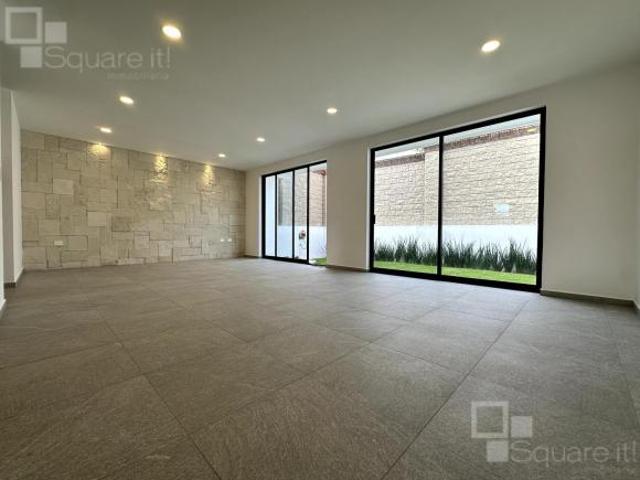 Casa en Venta Parque Nayarit Lomas de Angelópolis Cascatta 2
