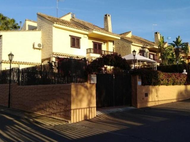 Casa en venta en l'Horta Nord, Valencia