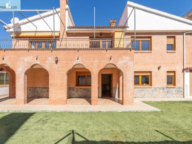 Casa en venta en Comarca de la Vega de Granada, Andalucía