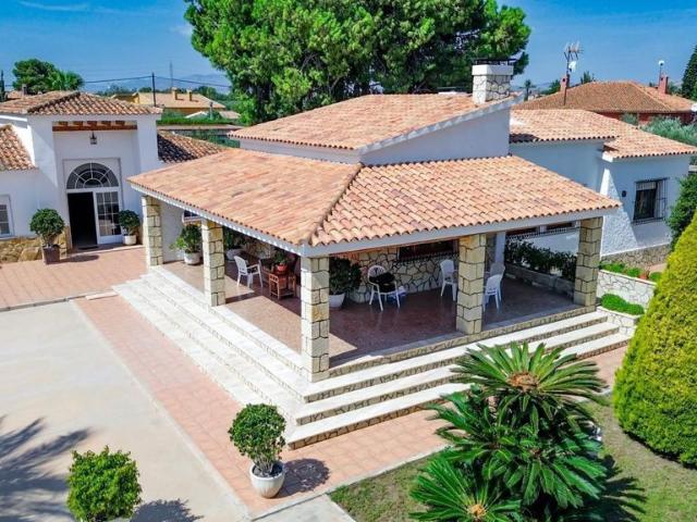Casa en venta en Perleta, el Baix Vinalopó