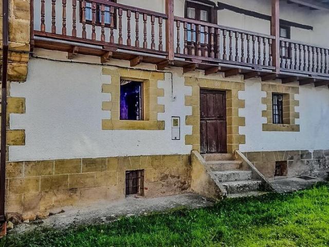 Chalet en venta en Valle De Manzanedo, Castilla y León