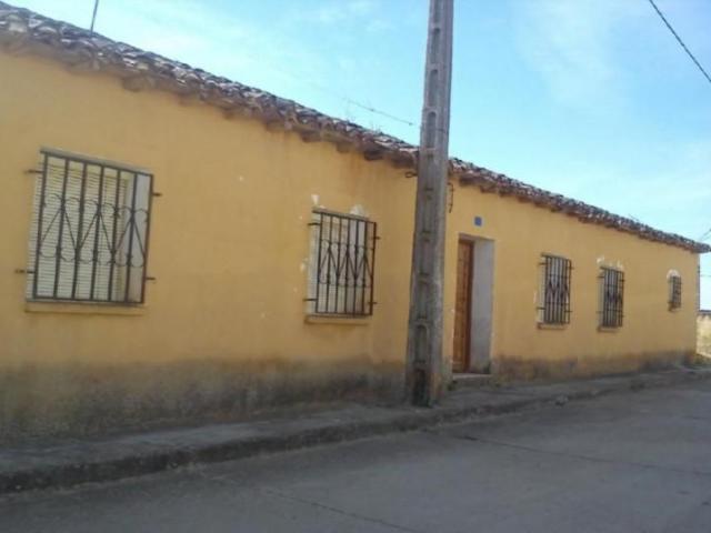 Casa en venta en Población De Arroyo, Castilla y León