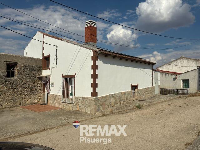 Chalet en venta en Población De Cerrato, Castilla y León