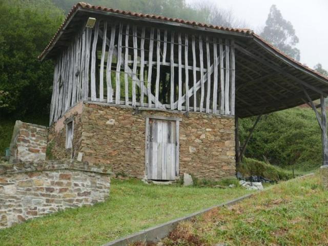 Casa en venta en Praúa, Pravia