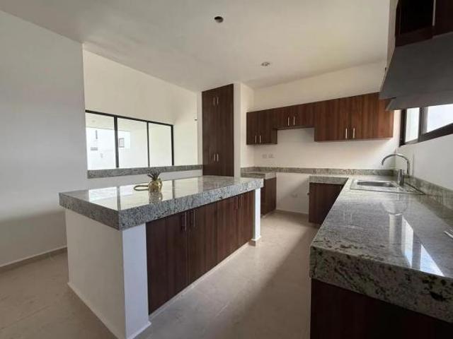 Casa en venta privada con amenidades en gran san pedro cholul merida yucatan