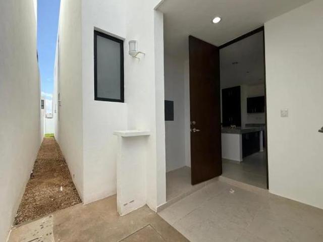 Casa en venta privada con amenidades en gran san pedro cholul merida yucatan