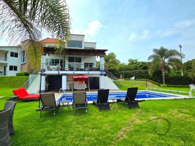 Casa en venta en Ixtapan De La Sal, Estado de México