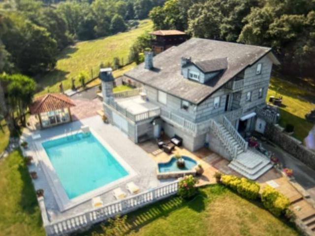 Casa en venta en La Riba, Rasines