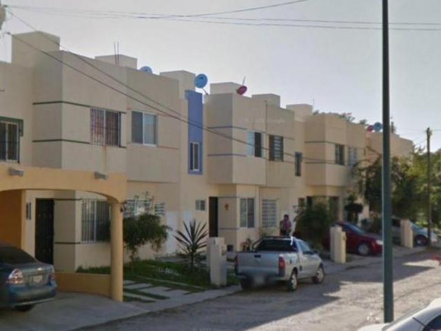 Casa en venta en Manzanillo, Colima