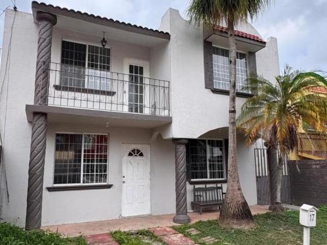 Casa en venta en Residencial Bosques de Santa Elena, Poza Rica