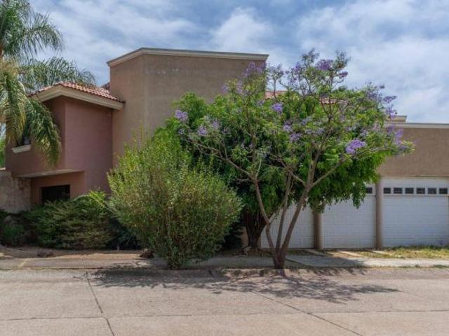 Casa en venta en Tepatitlán De Morelos, Jalisco