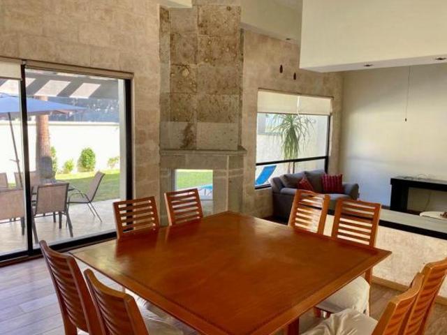 Casa en Venta Residencial San Alberto