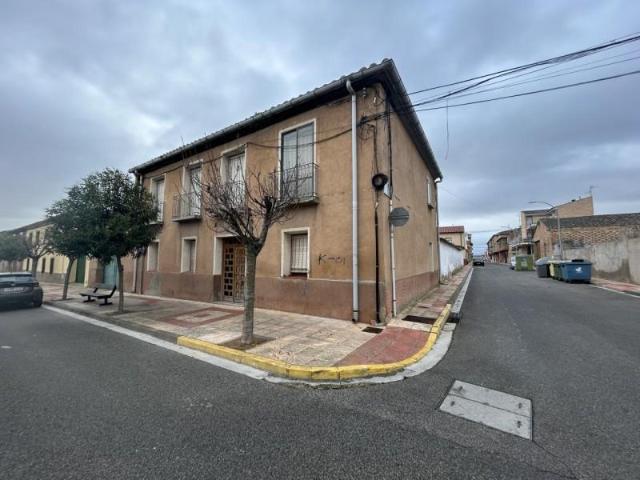 Casa en venta en Ribaforada, Navarra