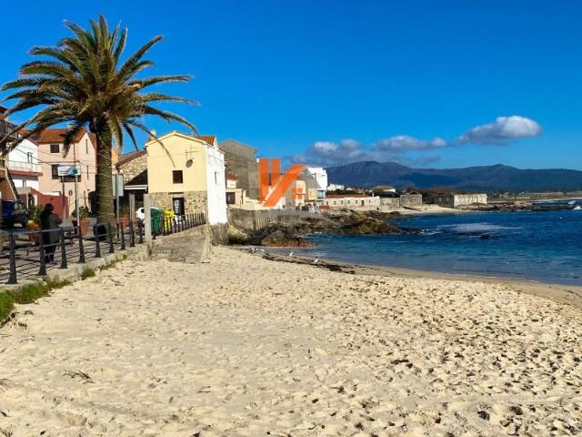 Casa en venta en Ribeira, A Barbanza