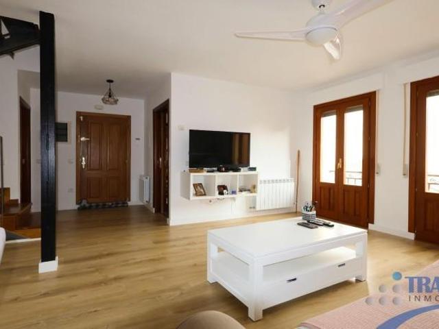 Casa en venta en Robledo De Chavela, Madrid