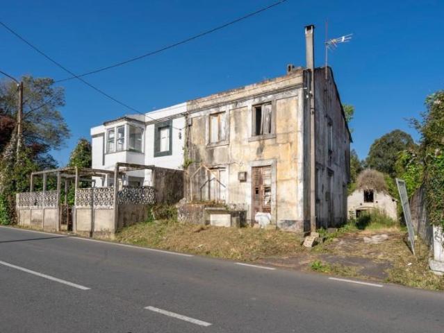 Casa en venta en Bergondo, A Coruña