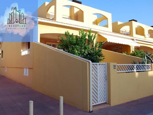 Casa en venta en Corinto, el Camp de Morvedre