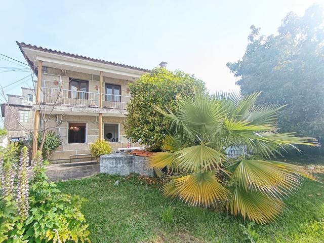 Chalet en venta en Salcedo, Pontevedra