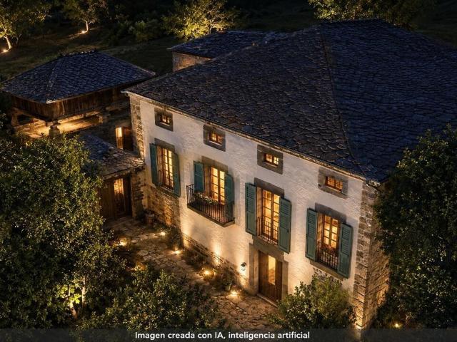 Chalet en venta en San Emiliano, Allande