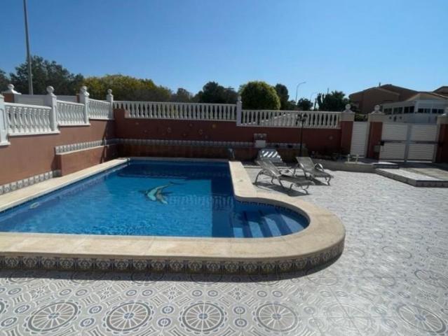 Casa en venta en el Baix Segura / La Vega Baja, Valencia